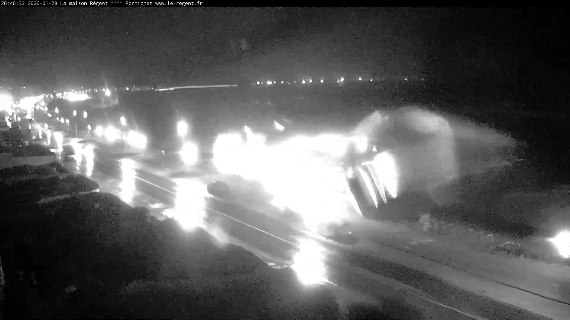 Pornichet, Plages des Libraires Beach PTZ Live Cam - Saint-Nazaire, Loire-Atlantique, Pays de la Loire, France