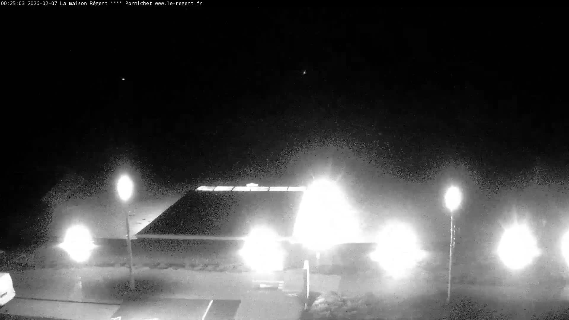 Pornichet, Plages des Libraires Beach PTZ Live Cam - Saint-Nazaire, Loire-Atlantique, Pays de la Loire, France