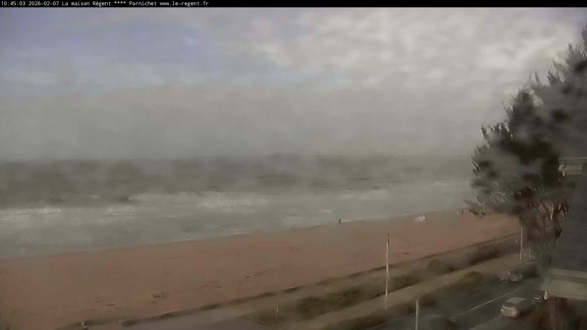 Pornichet, Plages des Libraires Beach PTZ Live Cam - Saint-Nazaire, Loire-Atlantique, Pays de la Loire, France