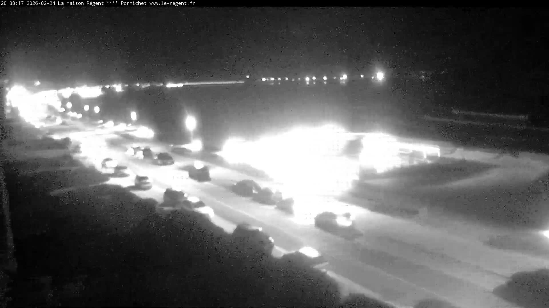Pornichet, Plages des Libraires Beach PTZ Live Cam - Saint-Nazaire, Loire-Atlantique, Pays de la Loire, France