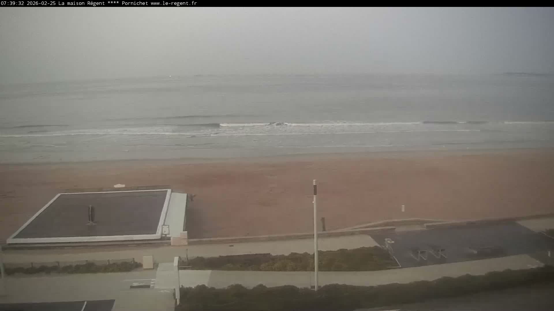 Pornichet, Plages des Libraires Beach PTZ Live Cam - Saint-Nazaire, Loire-Atlantique, Pays de la Loire, France