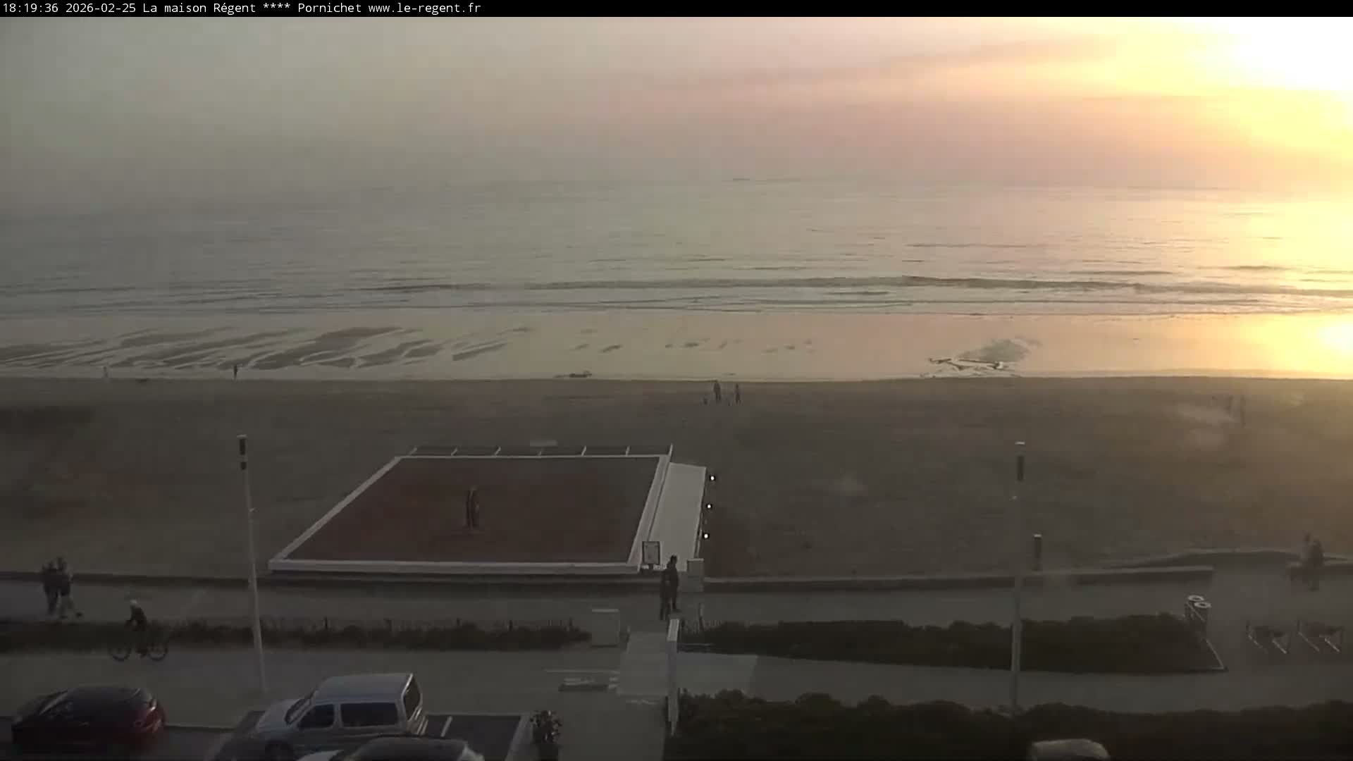 Pornichet, Plages des Libraires Beach PTZ Live Cam - Saint-Nazaire, Loire-Atlantique, Pays de la Loire, France