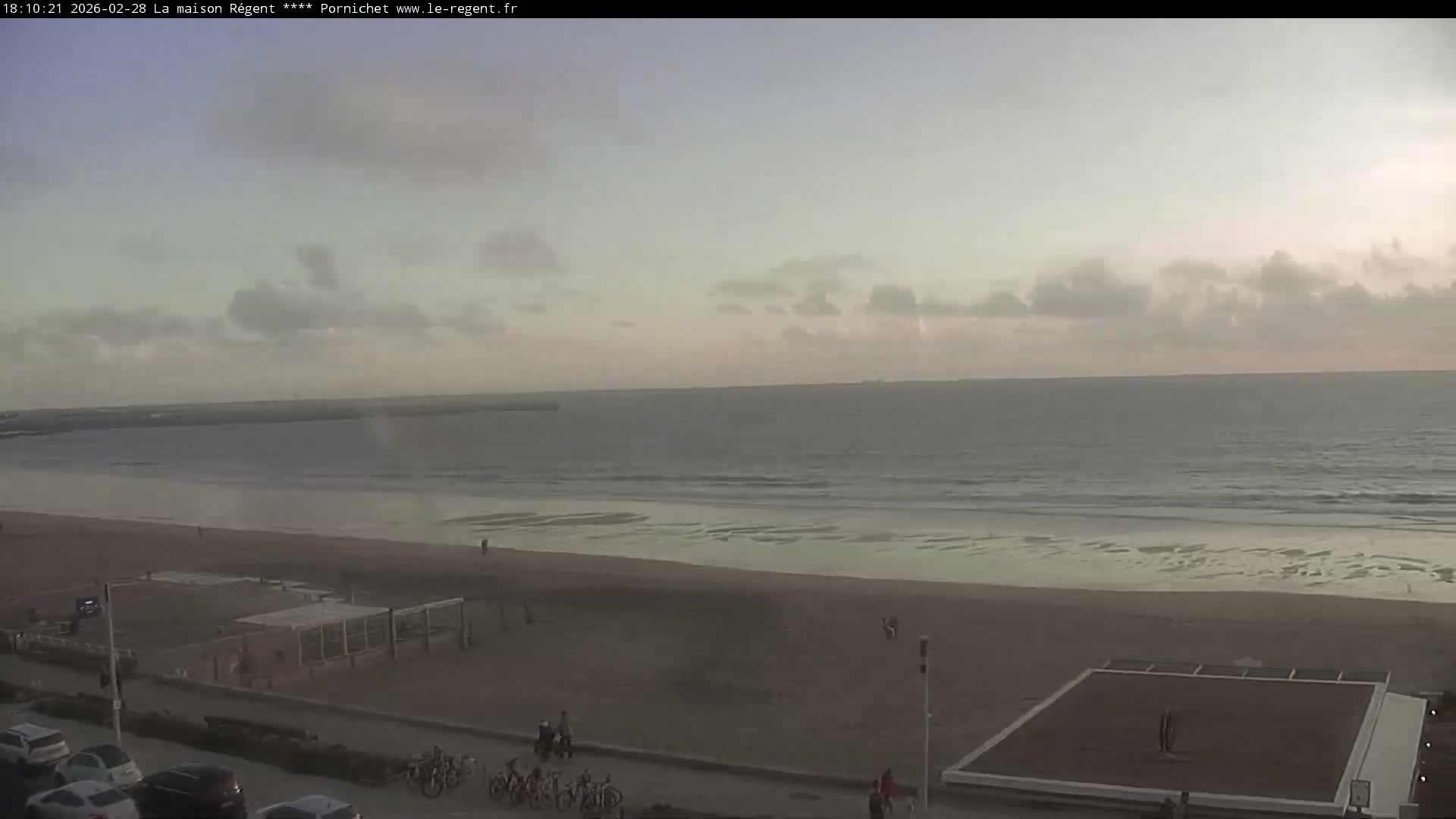 Pornichet, Plages des Libraires Beach PTZ Live Cam - Saint-Nazaire, Loire-Atlantique, Pays de la Loire, France