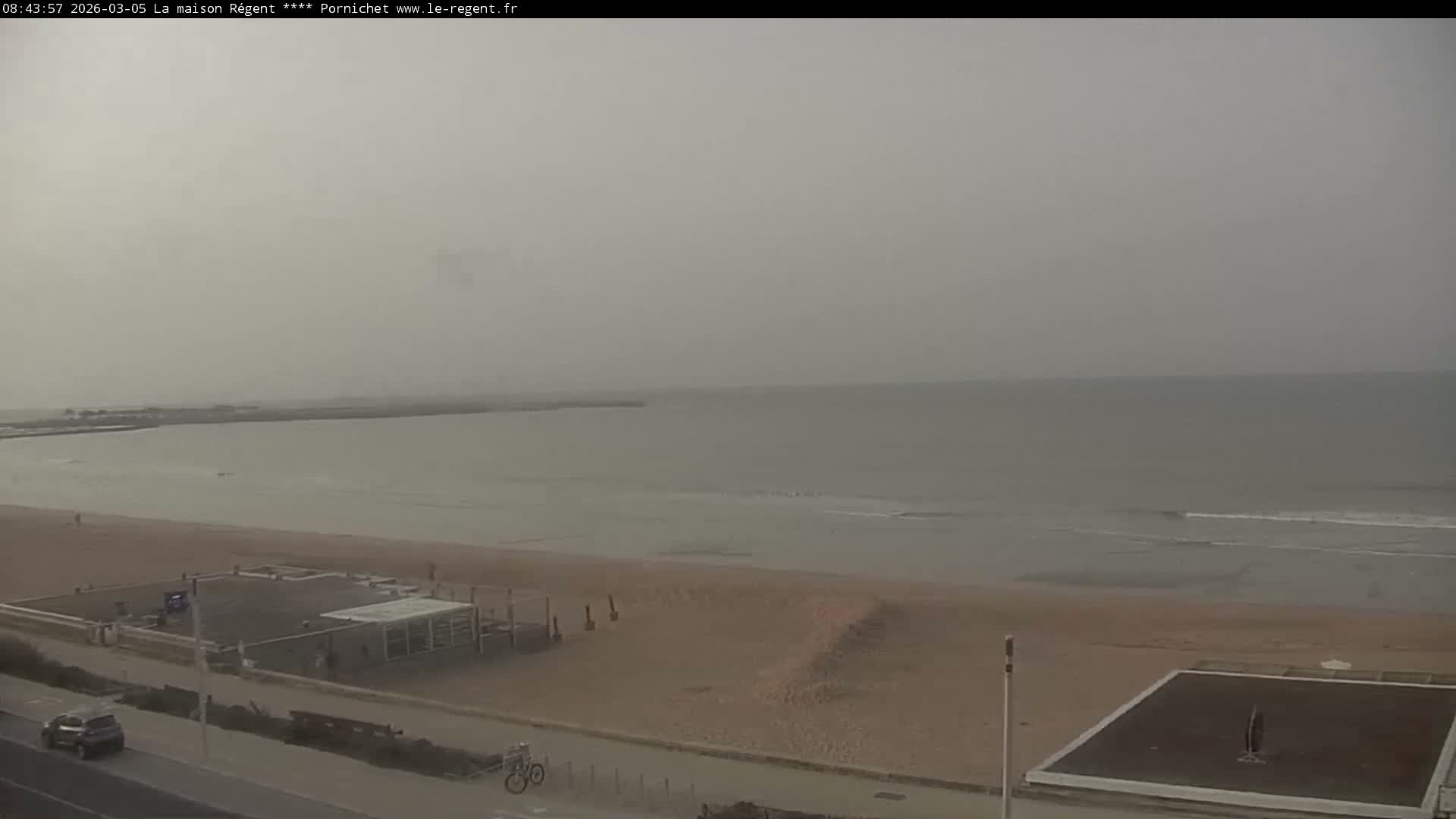 Pornichet, Plages des Libraires Beach PTZ Live Cam - Saint-Nazaire, Loire-Atlantique, Pays de la Loire, France