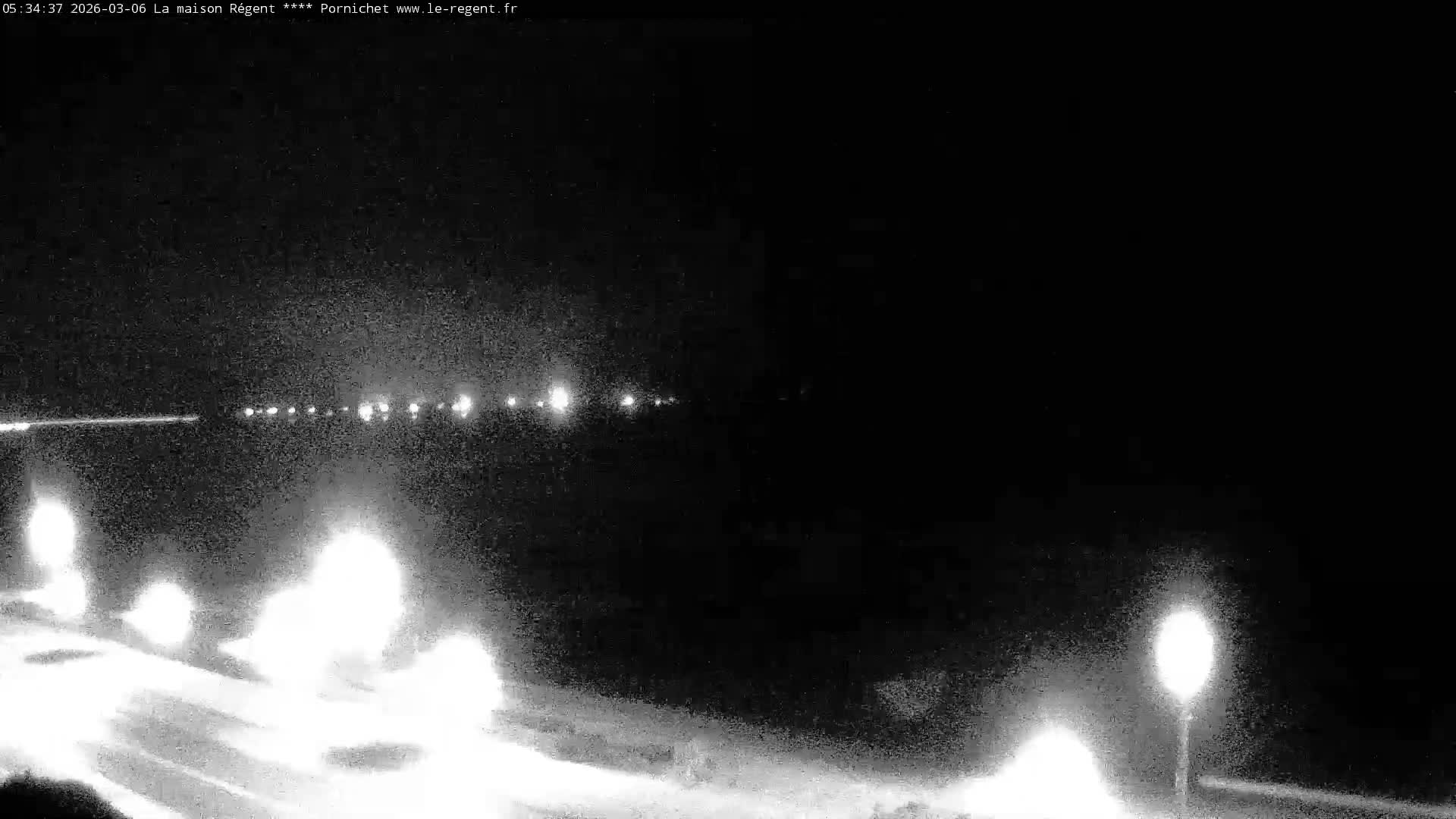 Pornichet, Plages des Libraires Beach PTZ Live Cam - Saint-Nazaire, Loire-Atlantique, Pays de la Loire, France