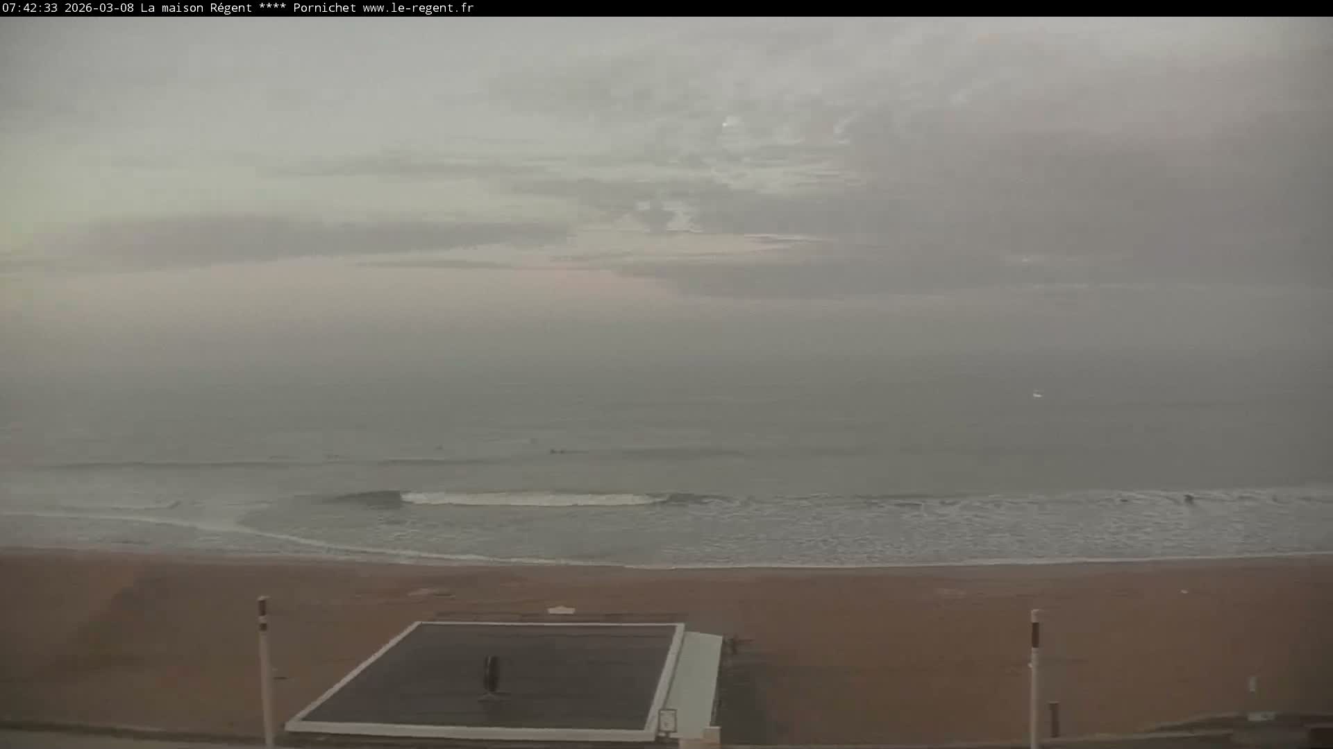 Pornichet, Plages des Libraires Beach PTZ Live Cam - Saint-Nazaire, Loire-Atlantique, Pays de la Loire, France