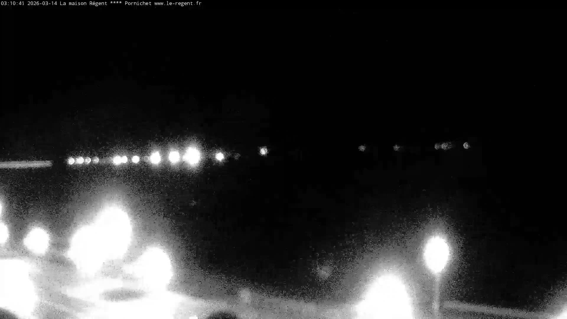 Pornichet, Plages des Libraires Beach PTZ Live Cam - Saint-Nazaire, Loire-Atlantique, Pays de la Loire, France