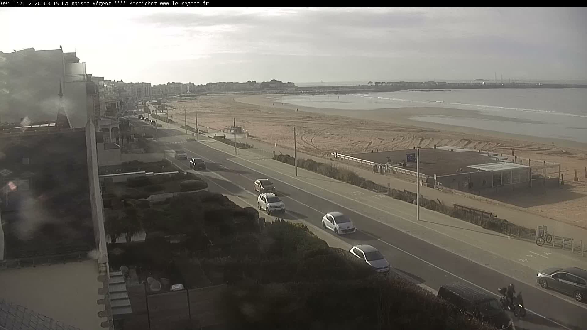 Pornichet, Plages des Libraires Beach PTZ Live Cam - Saint-Nazaire, Loire-Atlantique, Pays de la Loire, France