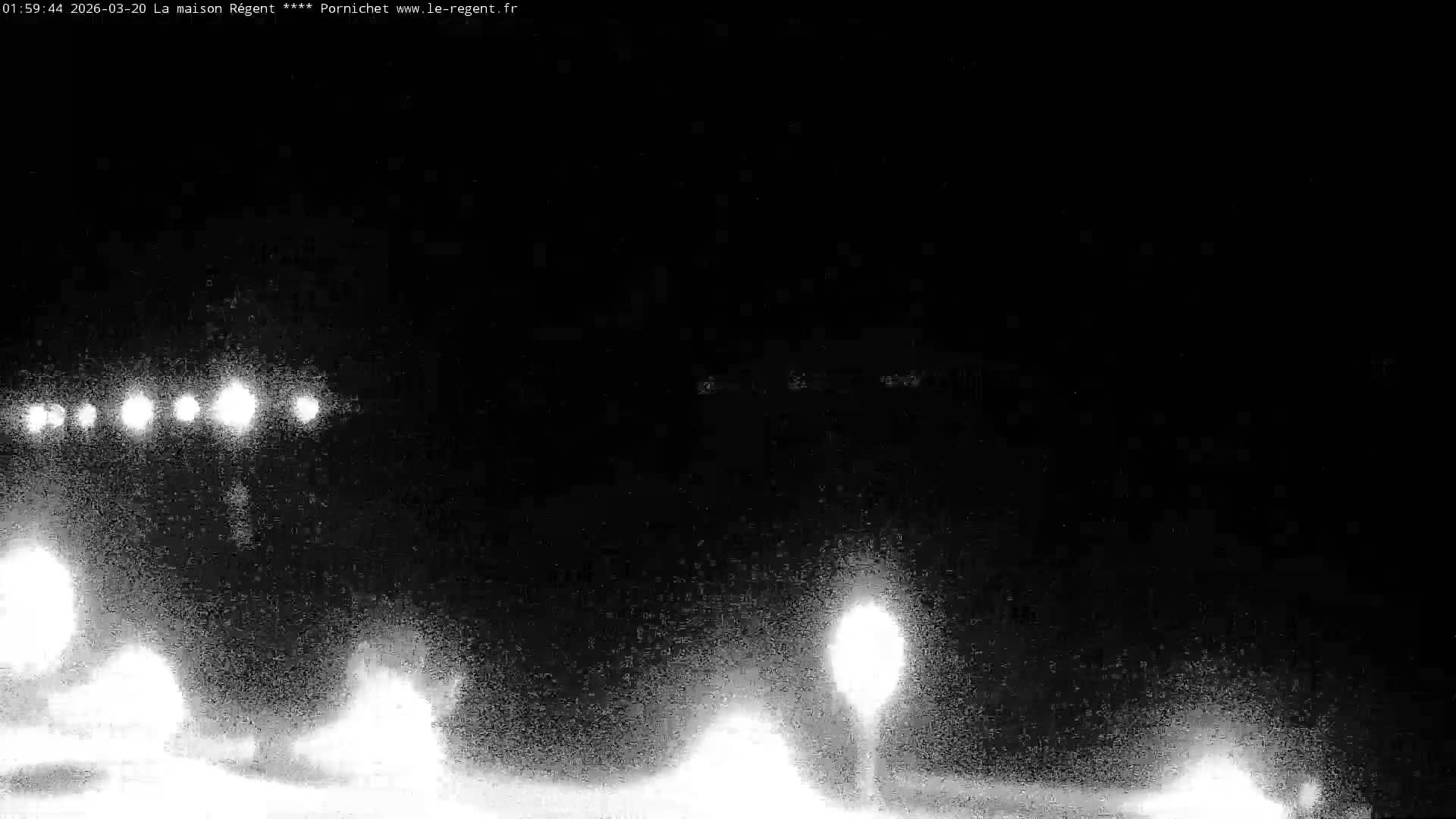 Pornichet, Plages des Libraires Beach PTZ Live Cam - Saint-Nazaire, Loire-Atlantique, Pays de la Loire, France