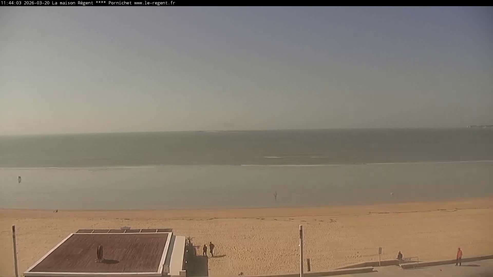 Pornichet, Plages des Libraires Beach PTZ Live Cam - Saint-Nazaire, Loire-Atlantique, Pays de la Loire, France