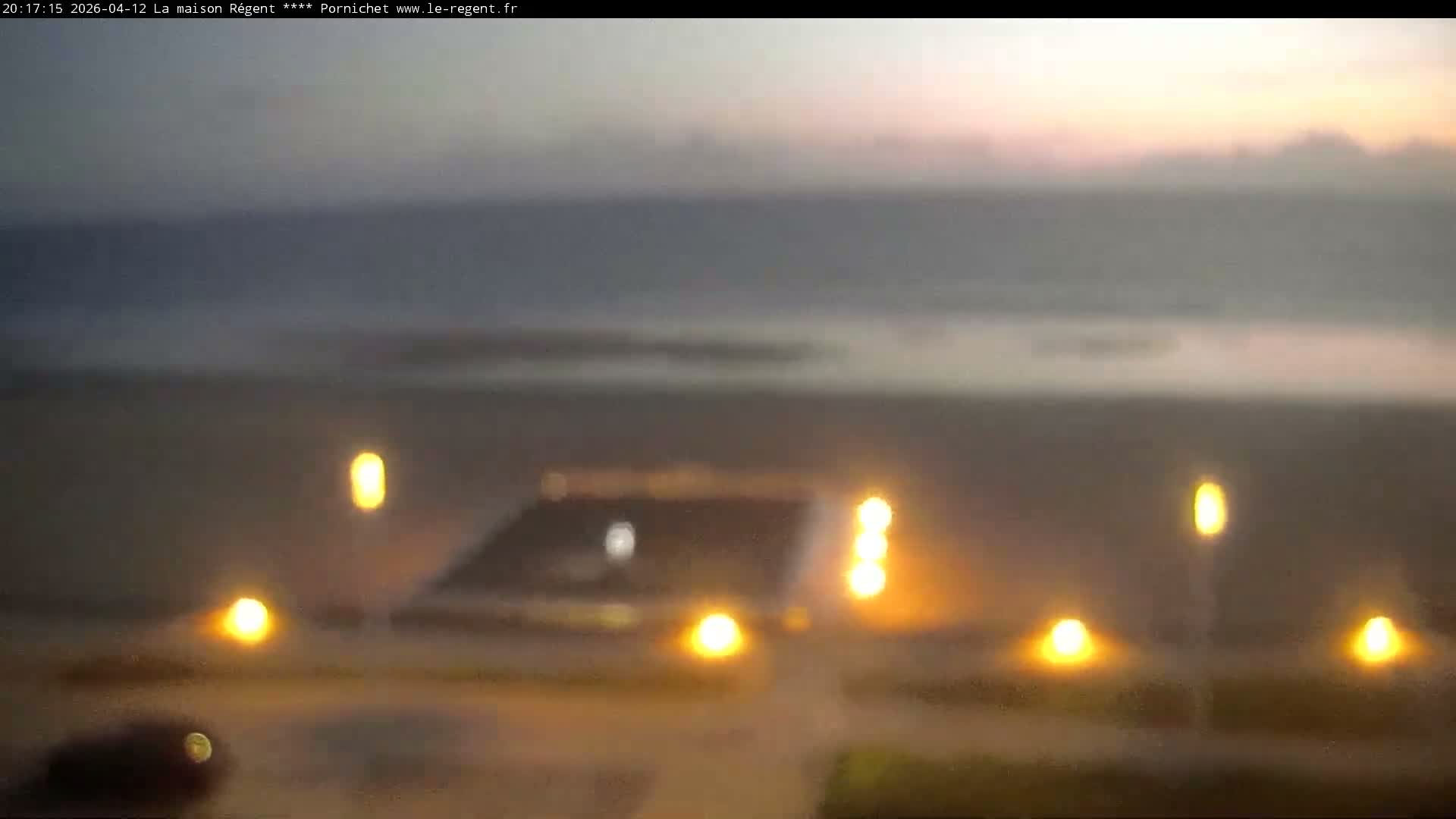 Pornichet, Plages des Libraires Beach PTZ Live Cam - Saint-Nazaire, Loire-Atlantique, Pays de la Loire, France