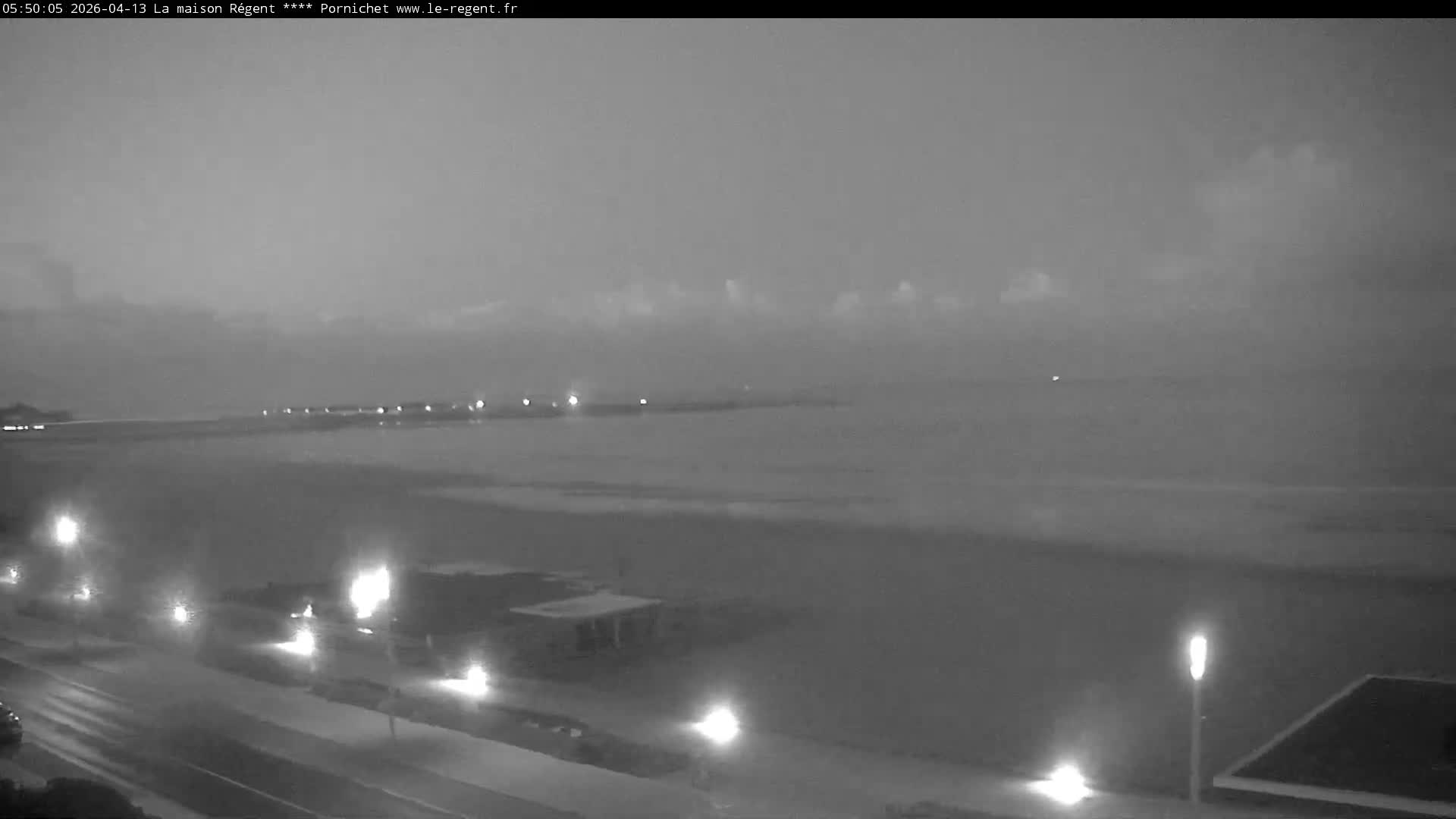 Pornichet, Plages des Libraires Beach PTZ Live Cam - Saint-Nazaire, Loire-Atlantique, Pays de la Loire, France