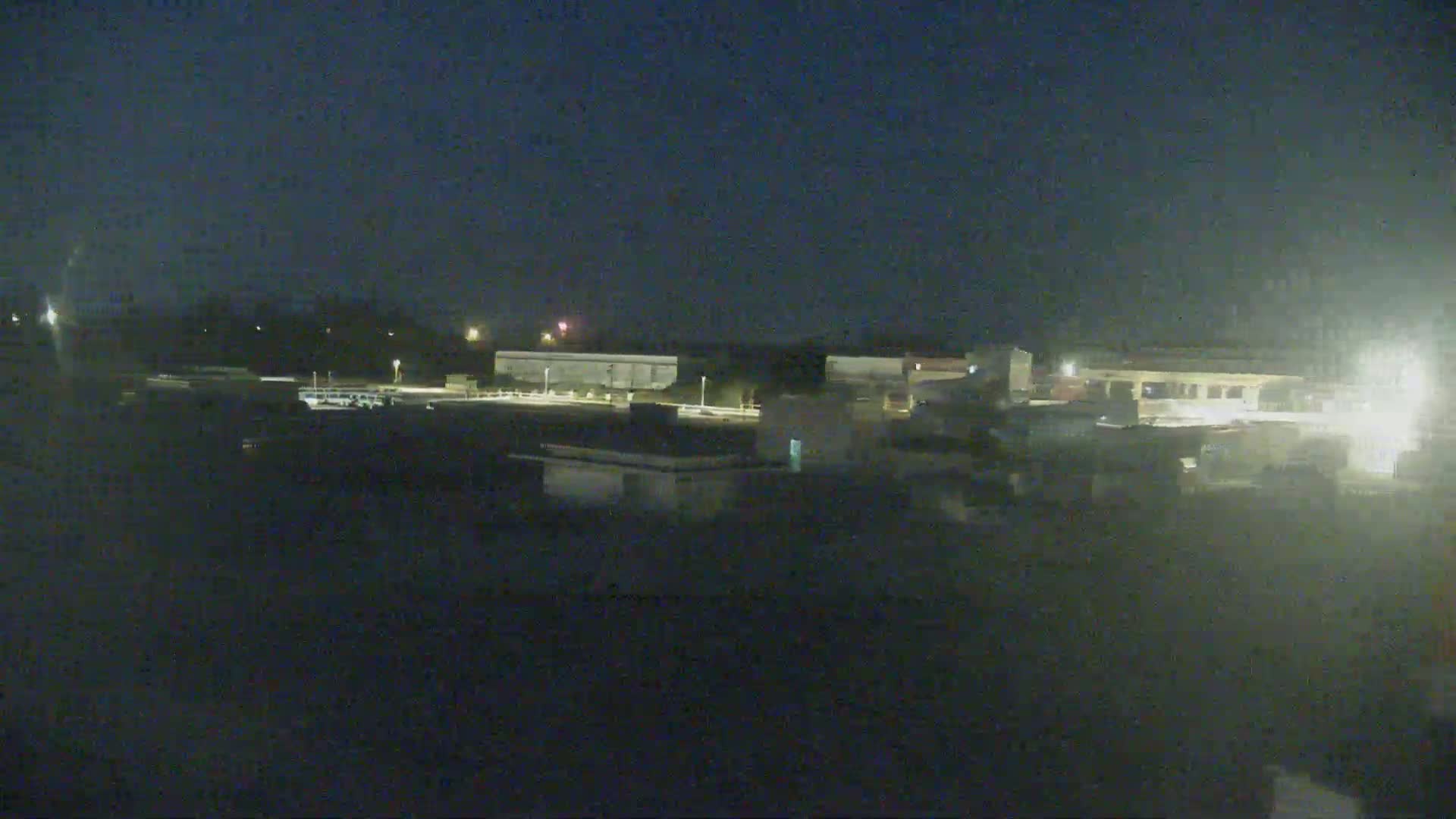 Ouistreham City & Plage de Ouistreham  Beach - Port  Live Cam - Caen, Calvados, Normandie, France
