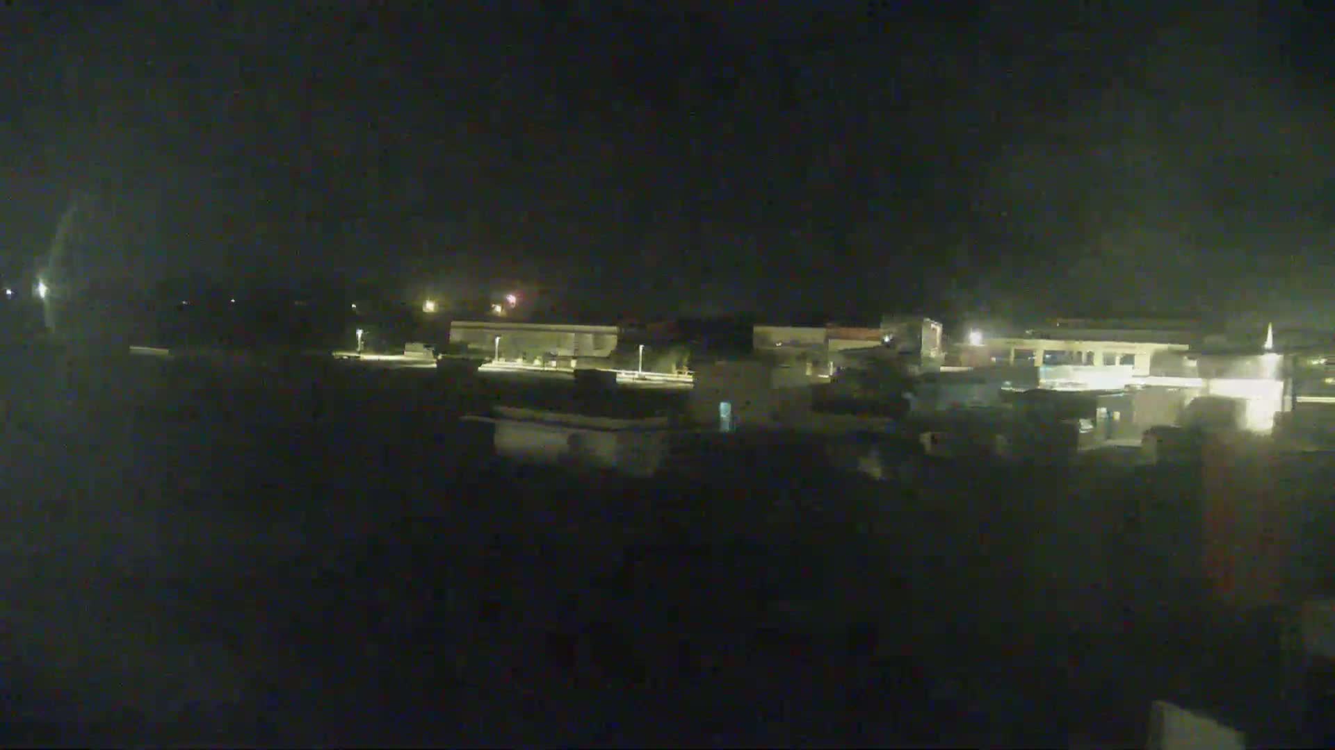 Ouistreham City & Plage de Ouistreham  Beach - Port  Live Cam - Caen, Calvados, Normandie, France