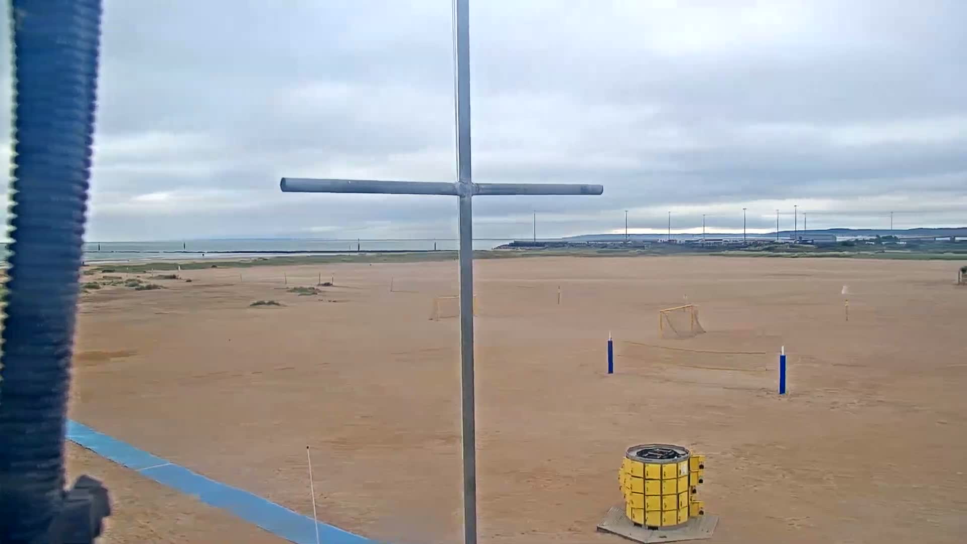 Ouistreham City & Plage de Ouistreham  Beach - Port  Live Cam - Caen, Calvados, Normandie, France