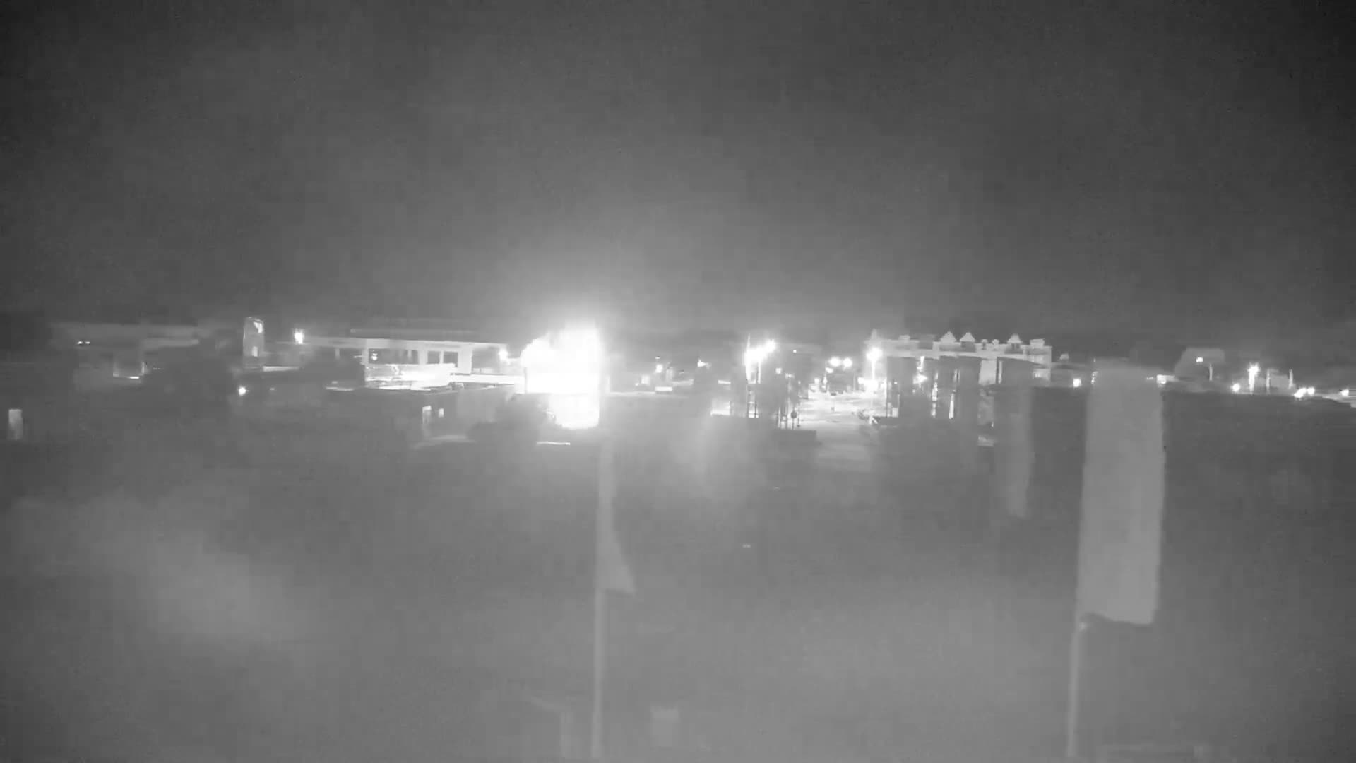 Ouistreham City & Plage de Ouistreham  Beach - Port  Live Cam - Caen, Calvados, Normandie, France