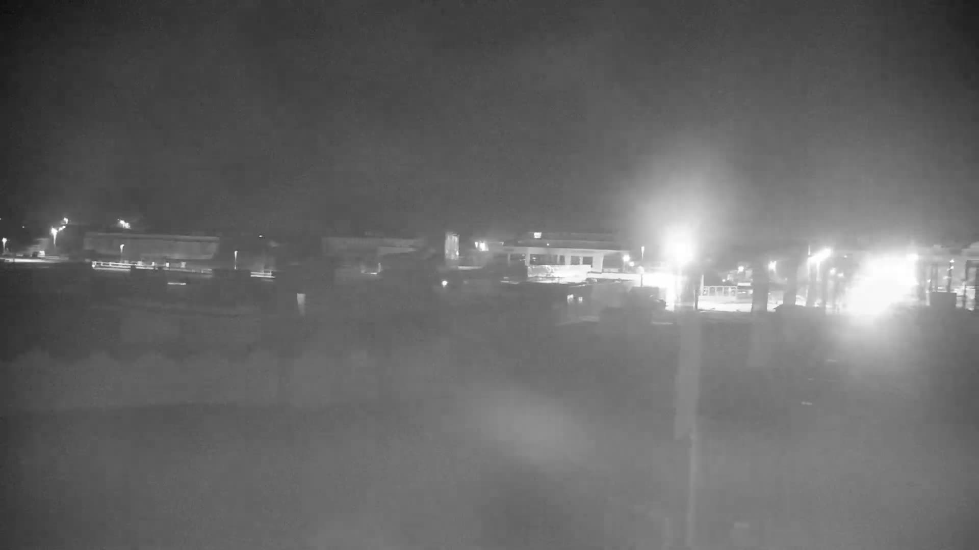 Ouistreham City & Plage de Ouistreham  Beach - Port  Live Cam - Caen, Calvados, Normandie, France