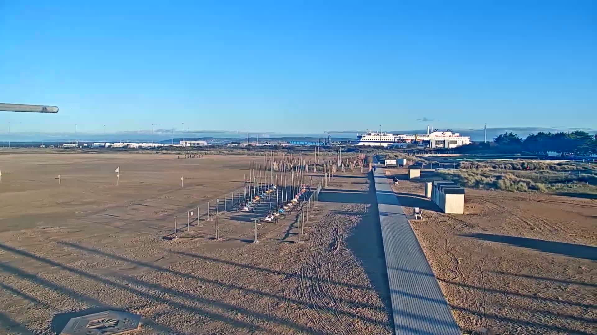 Ouistreham City & Plage de Ouistreham  Beach - Port  Live Cam - Caen, Calvados, Normandie, France