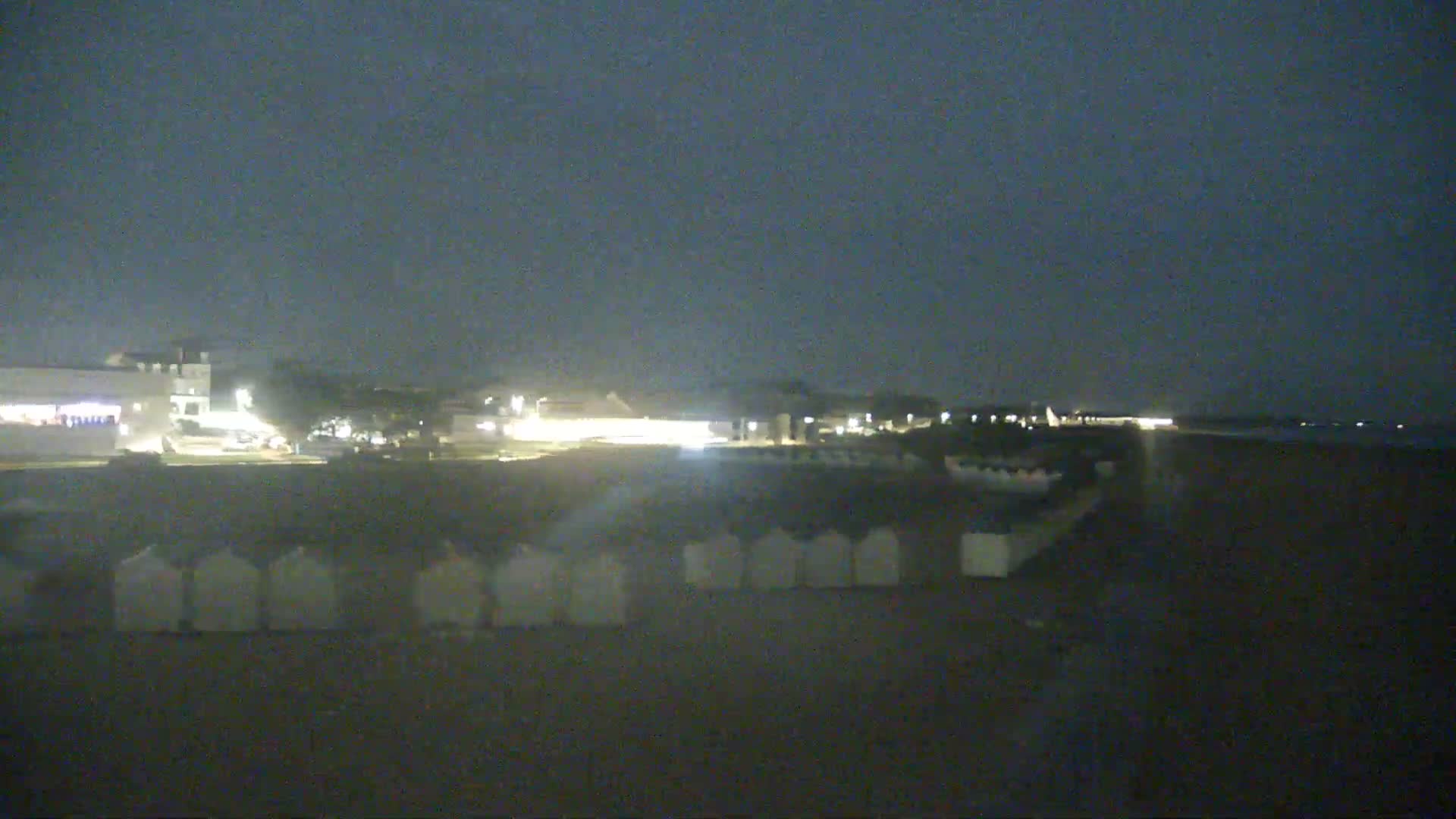 Ouistreham City & Plage de Ouistreham  Beach - Port  Live Cam - Caen, Calvados, Normandie, France