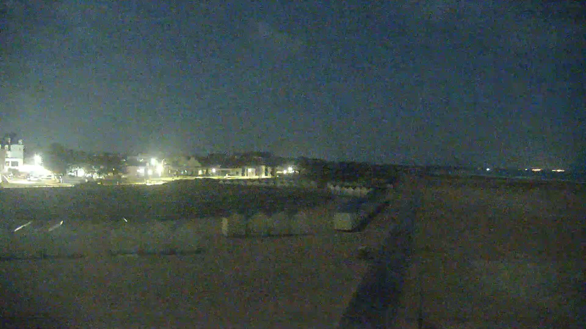 Ouistreham City & Plage de Ouistreham  Beach - Port  Live Cam - Caen, Calvados, Normandie, France