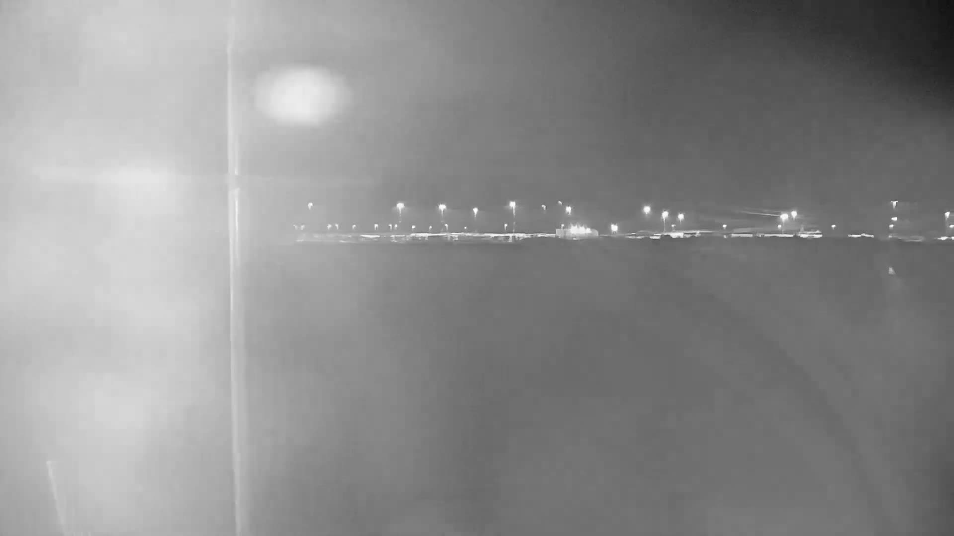 Ouistreham City & Plage de Ouistreham  Beach - Port  Live Cam - Caen, Calvados, Normandie, France