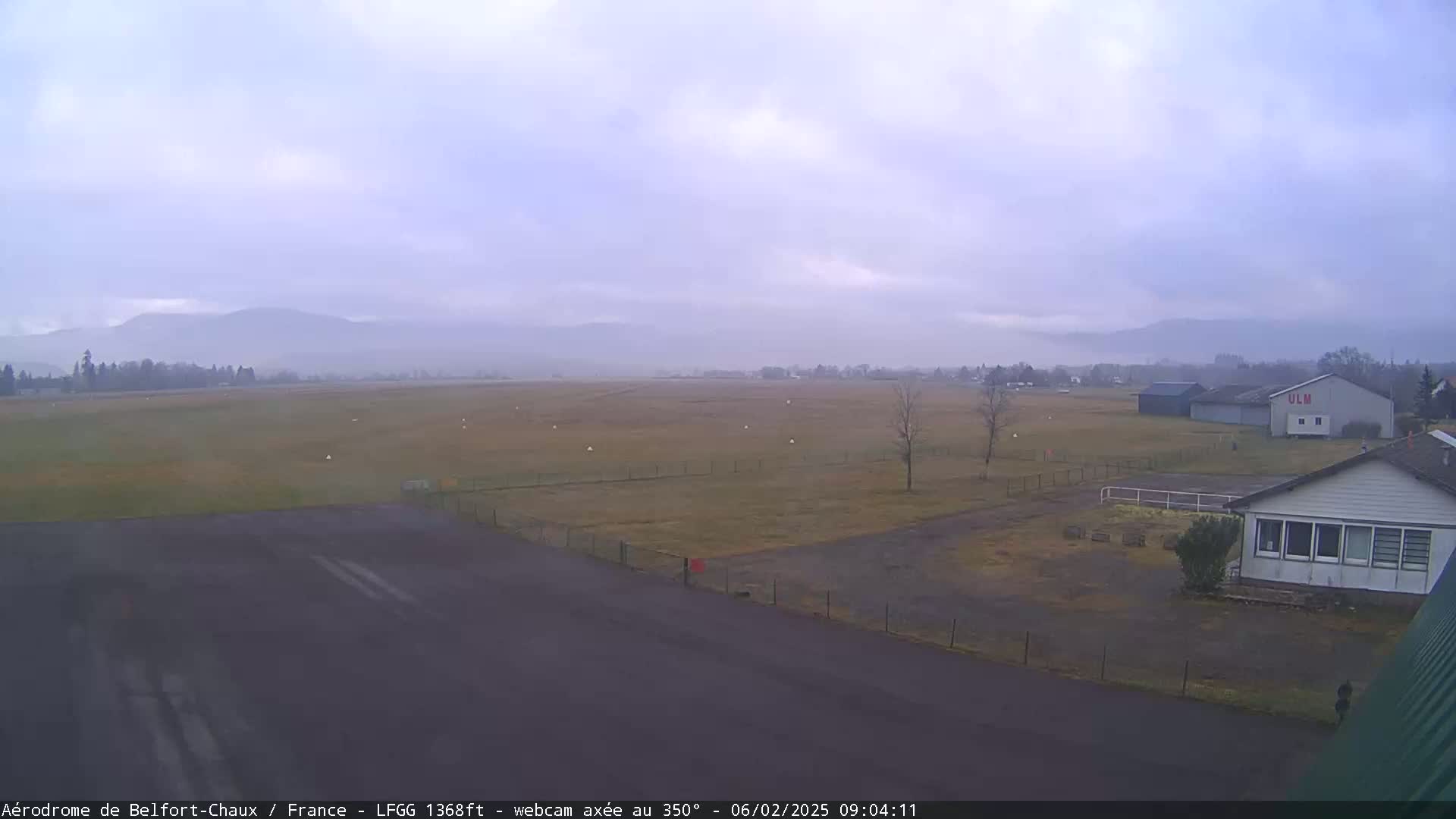 Belfort Chaux Airport ( LFGG ) Live Cam - Belfort, Territoire de Belfort, Bourgogne-Franche-Comte, France