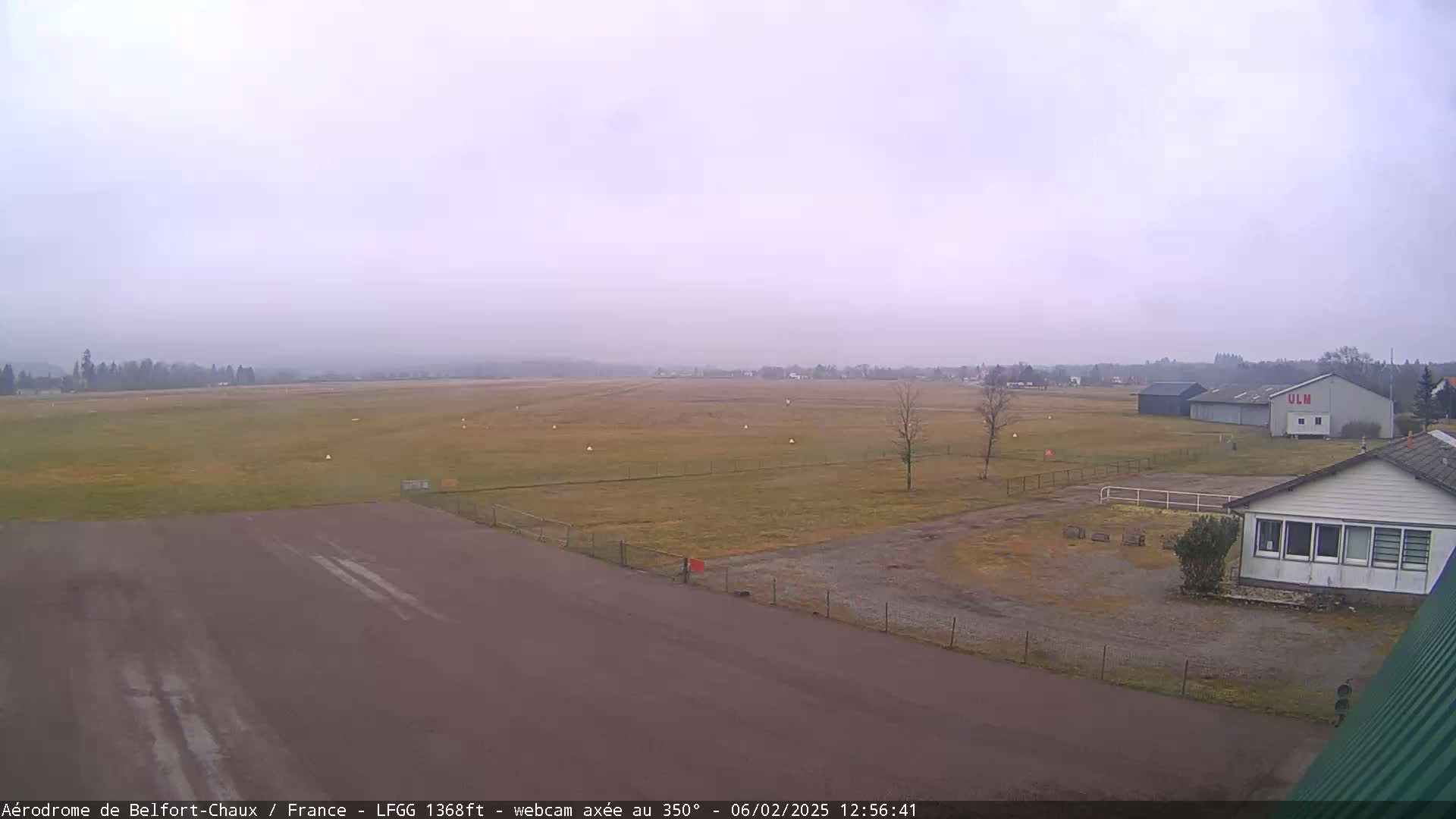 Belfort Chaux Airport ( LFGG ) Live Cam - Belfort, Territoire de Belfort, Bourgogne-Franche-Comte, France