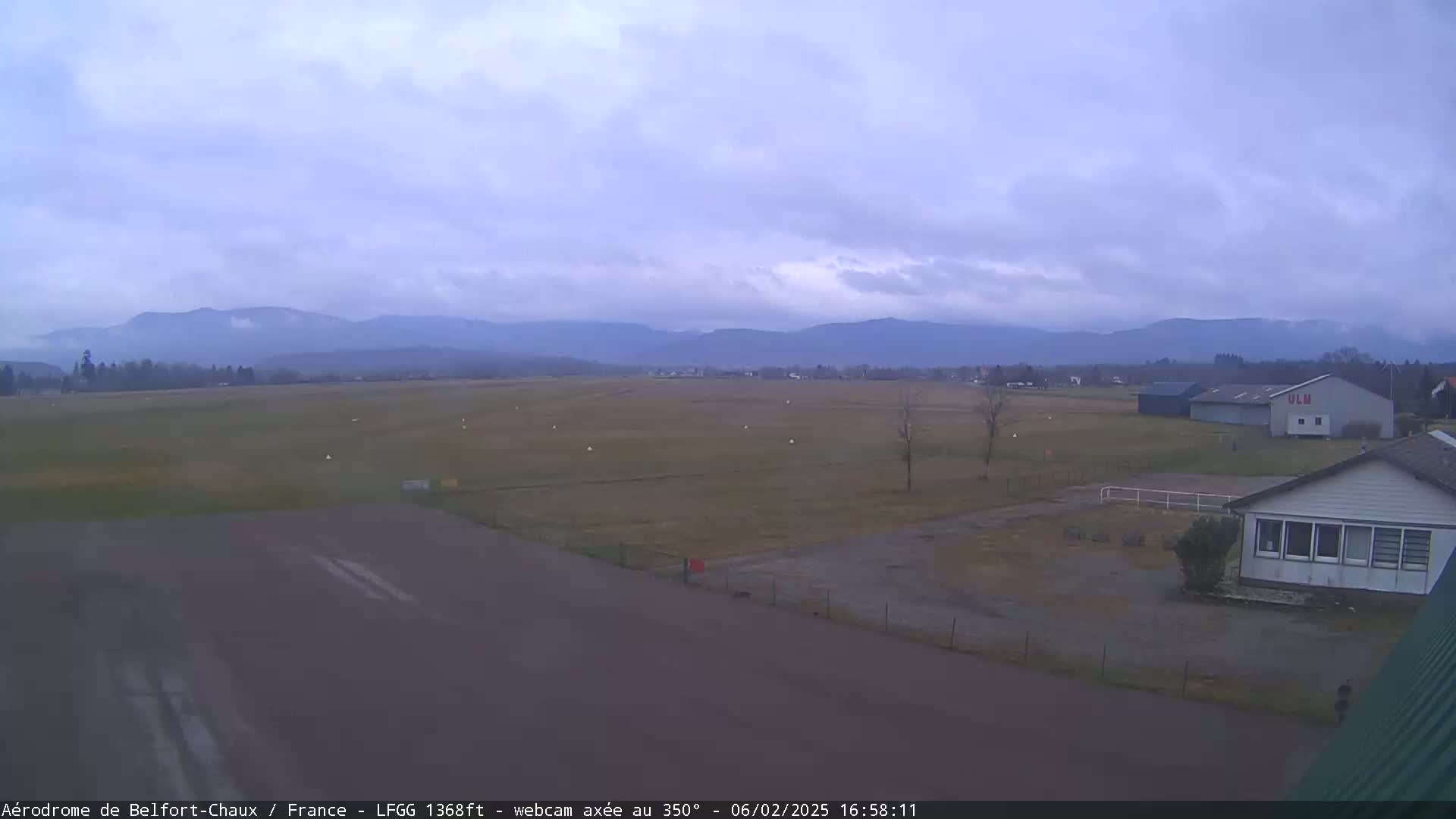 Belfort Chaux Airport ( LFGG ) Live Cam - Belfort, Territoire de Belfort, Bourgogne-Franche-Comte, France