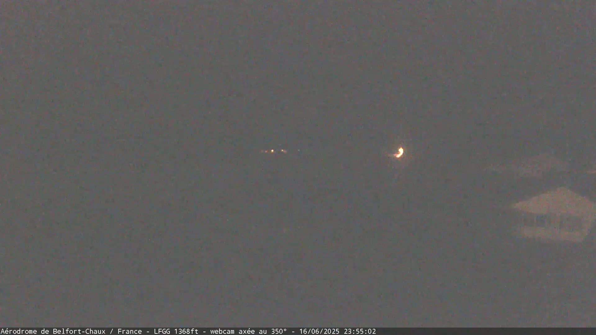 Belfort Chaux Airport Live Cam LFGG - Belfort, Territoire de Belfort, Bourgogne-Franche-Comte, France