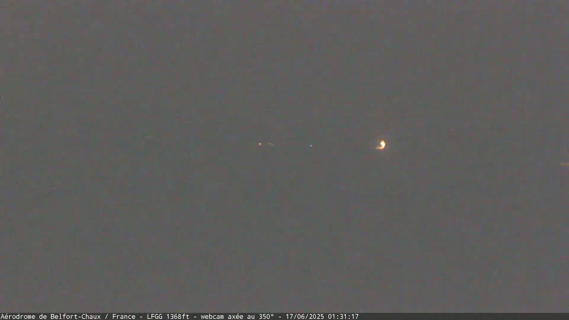 Belfort Chaux Airport Live Cam LFGG - Belfort, Territoire de Belfort, Bourgogne-Franche-Comte, France