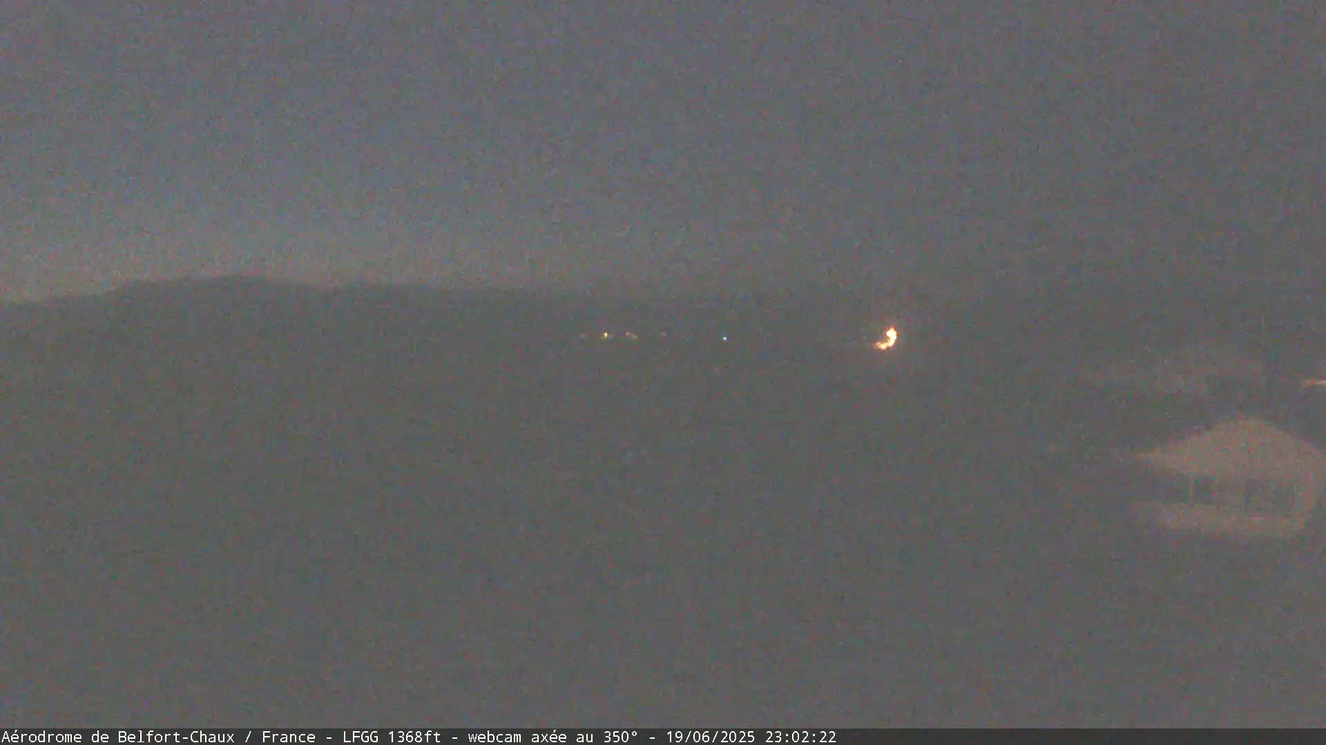 Belfort Chaux Airport Live Cam LFGG - Belfort, Territoire de Belfort, Bourgogne-Franche-Comte, France