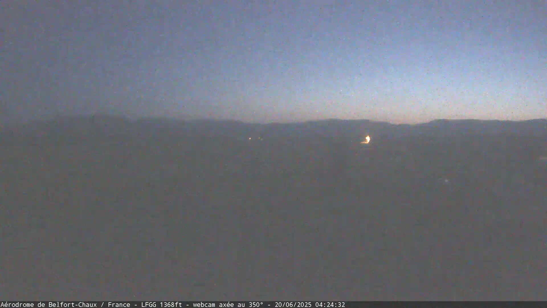 Belfort Chaux Airport Live Cam LFGG - Belfort, Territoire de Belfort, Bourgogne-Franche-Comte, France