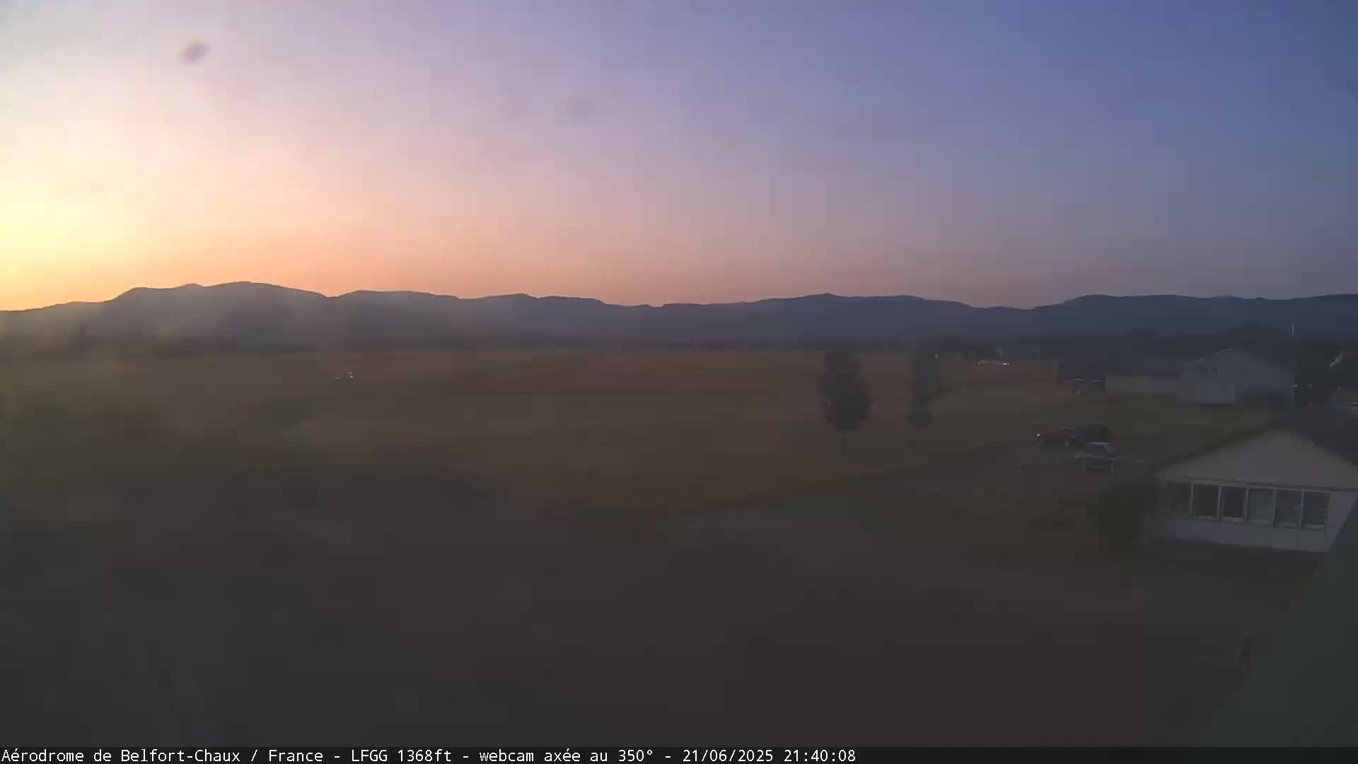 Belfort Chaux Airport Live Cam LFGG - Belfort, Territoire de Belfort, Bourgogne-Franche-Comte, France