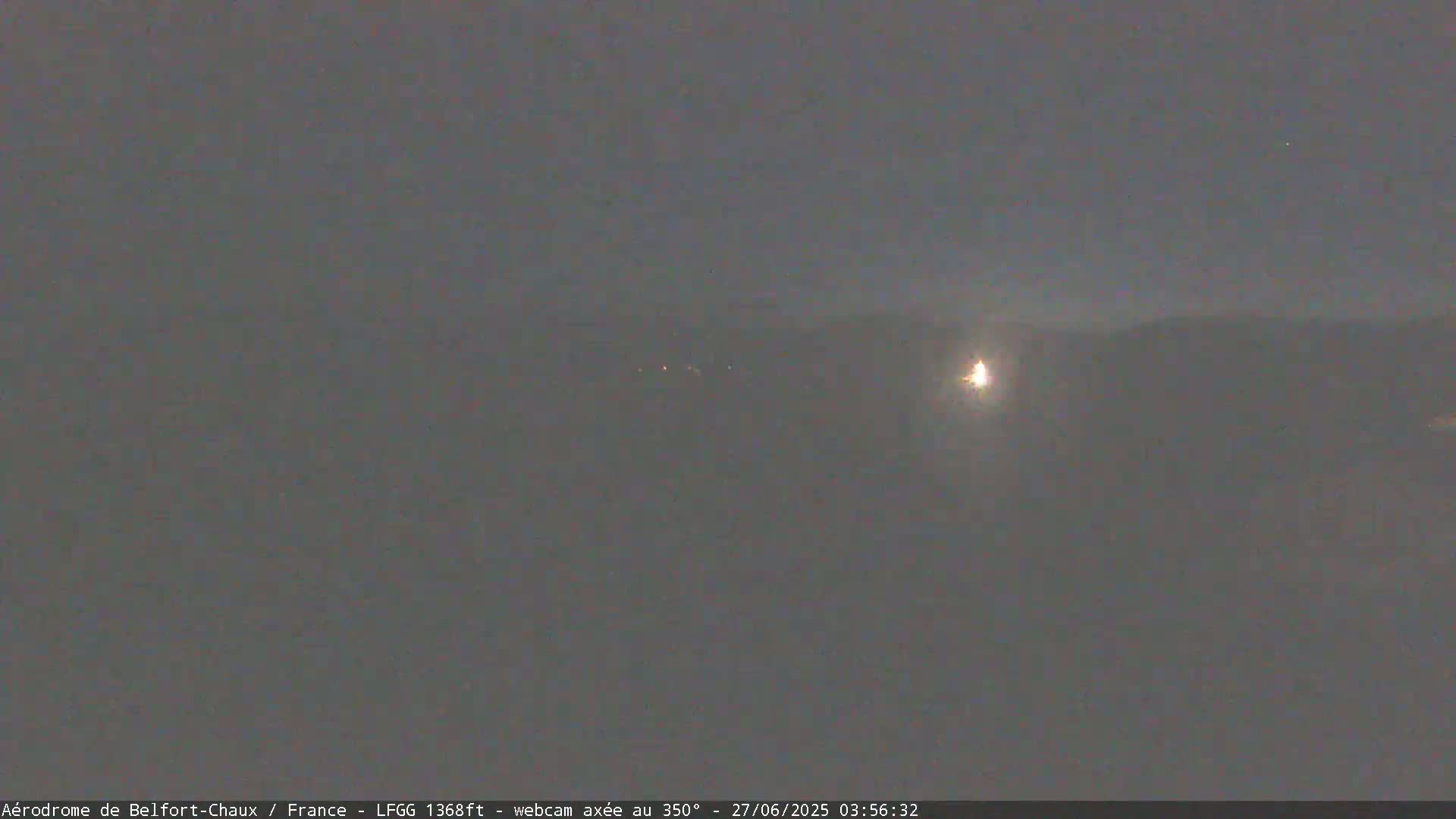 Belfort Chaux Airport Live Cam LFGG - Belfort, Territoire de Belfort, Bourgogne-Franche-Comte, France