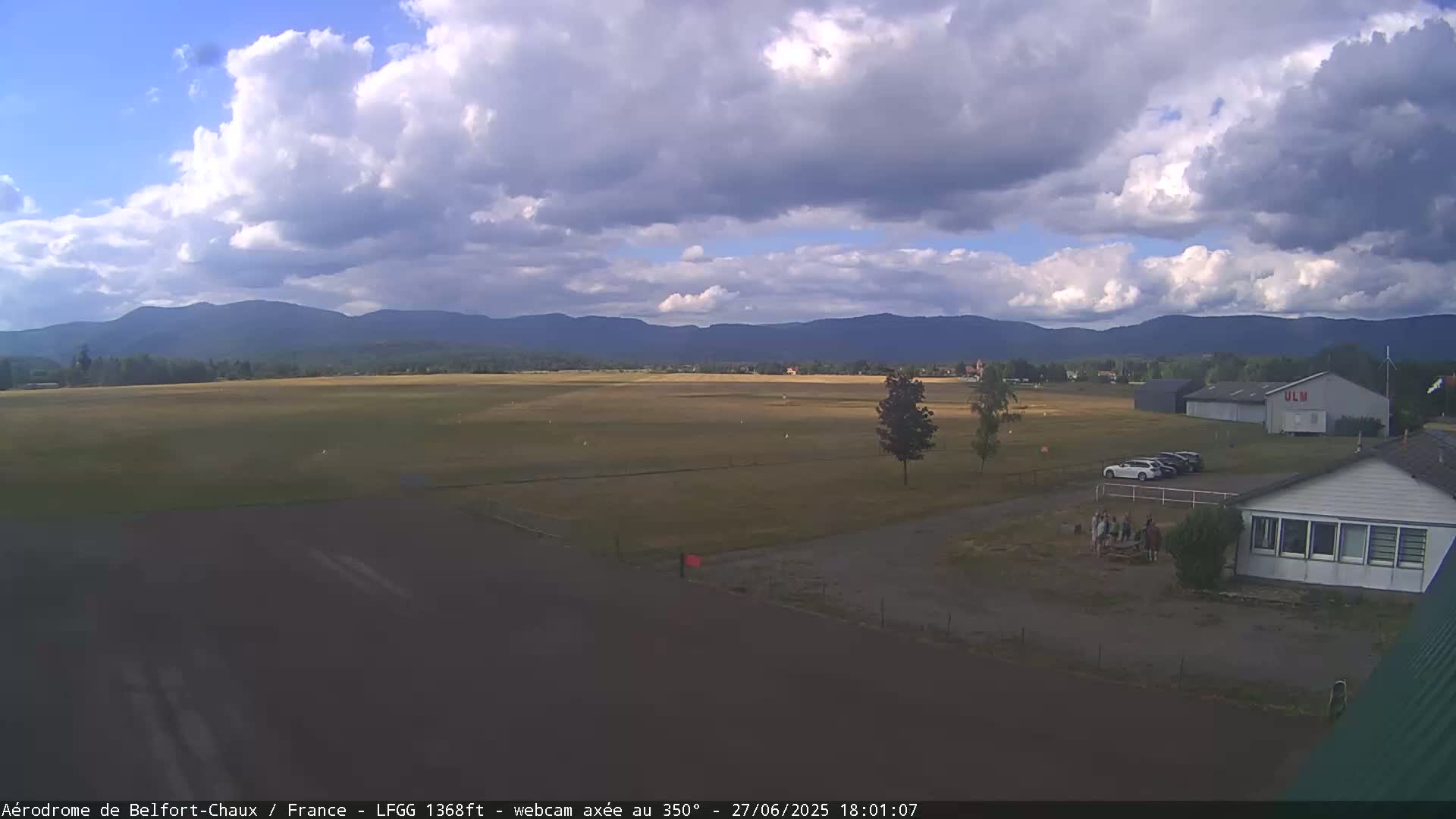 Belfort Chaux Airport Live Cam LFGG - Belfort, Territoire de Belfort, Bourgogne-Franche-Comte, France