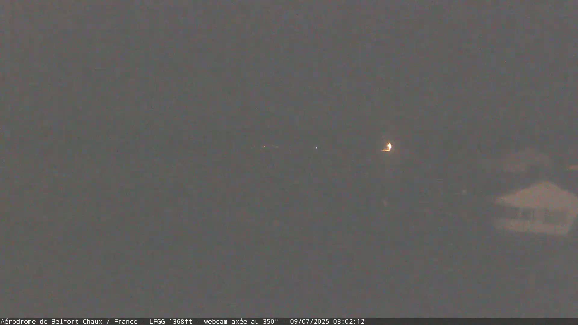 Belfort Chaux Airport Live Cam LFGG - Belfort, Territoire de Belfort, Bourgogne-Franche-Comte, France