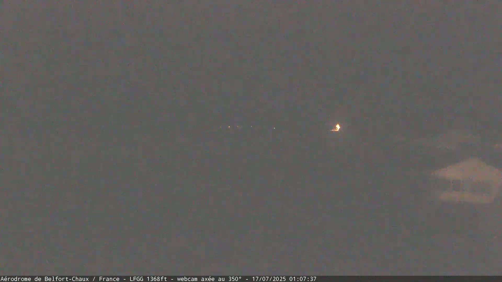 Belfort Chaux Airport Live Cam LFGG - Belfort, Territoire de Belfort, Bourgogne-Franche-Comte, France