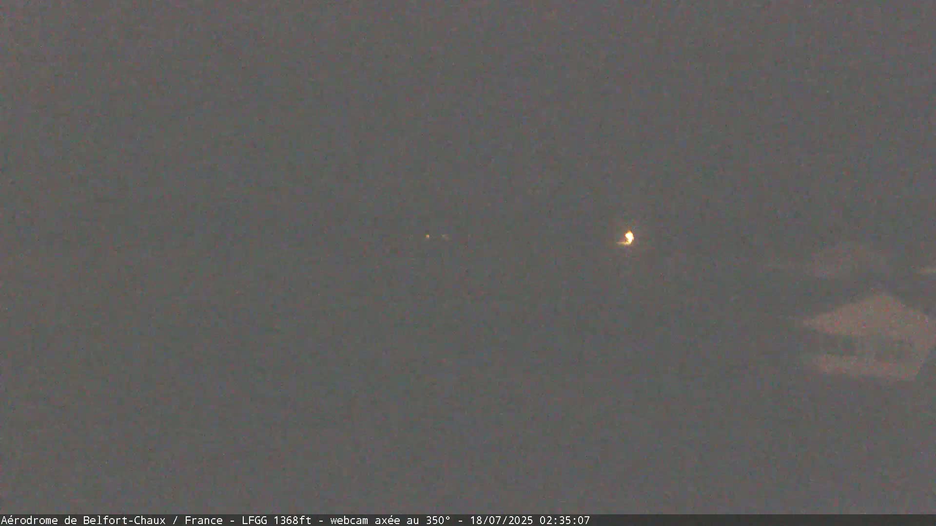 Belfort Chaux Airport Live Cam LFGG - Belfort, Territoire de Belfort, Bourgogne-Franche-Comte, France