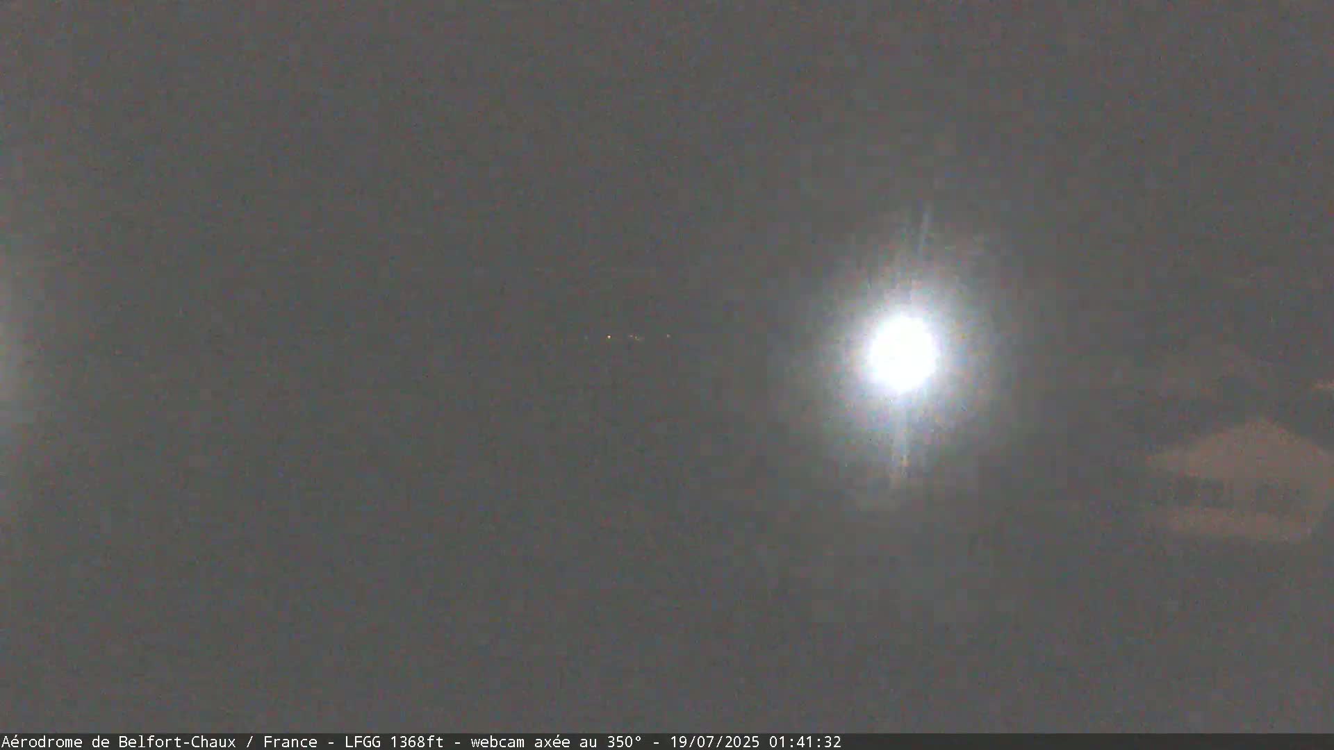 Belfort Chaux Airport Live Cam LFGG - Belfort, Territoire de Belfort, Bourgogne-Franche-Comte, France