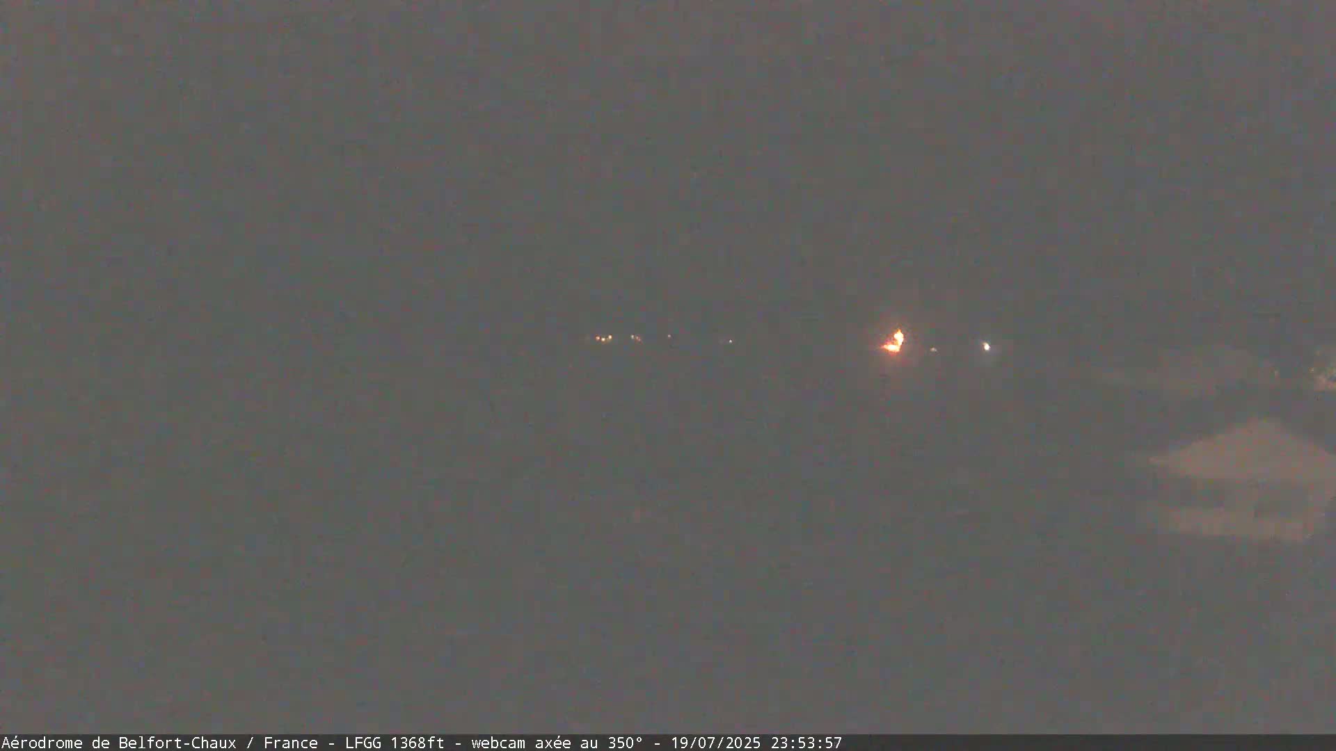 Belfort Chaux Airport Live Cam LFGG - Belfort, Territoire de Belfort, Bourgogne-Franche-Comte, France