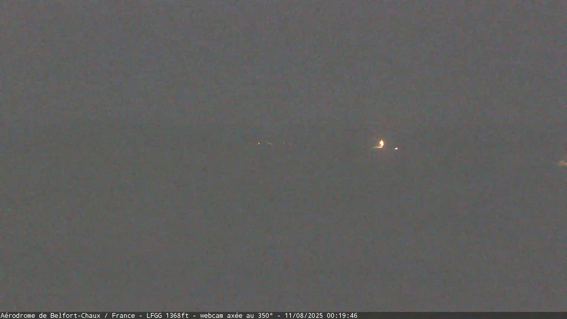 Belfort Chaux Airport Live Cam LFGG - Belfort, Territoire de Belfort, Bourgogne-Franche-Comte, France