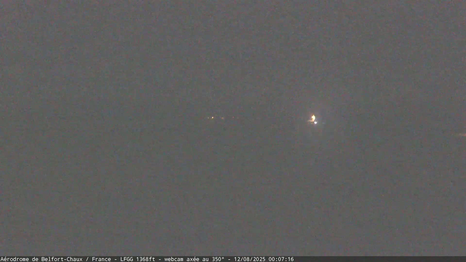 Belfort Chaux Airport Live Cam LFGG - Belfort, Territoire de Belfort, Bourgogne-Franche-Comte, France