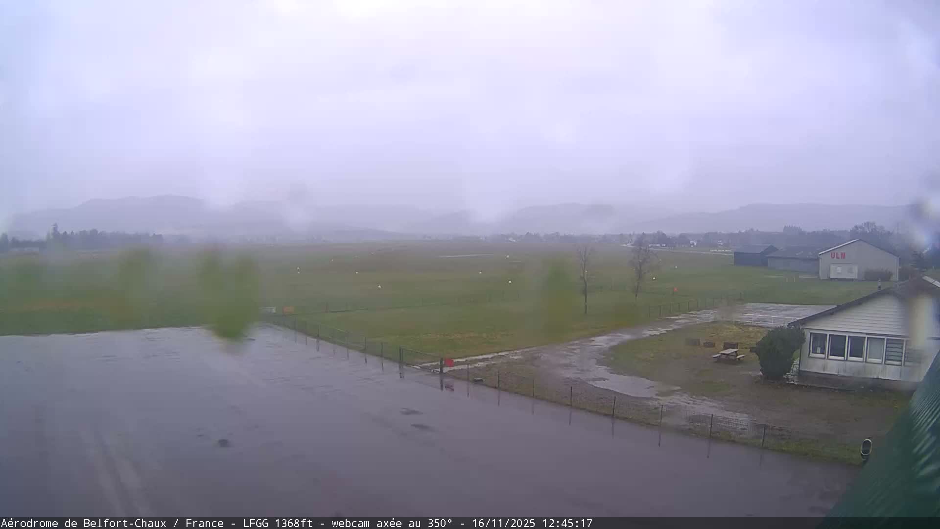 Belfort Chaux Airport Live Cam LFGG - Belfort, Territoire de Belfort, Bourgogne-Franche-Comte, France