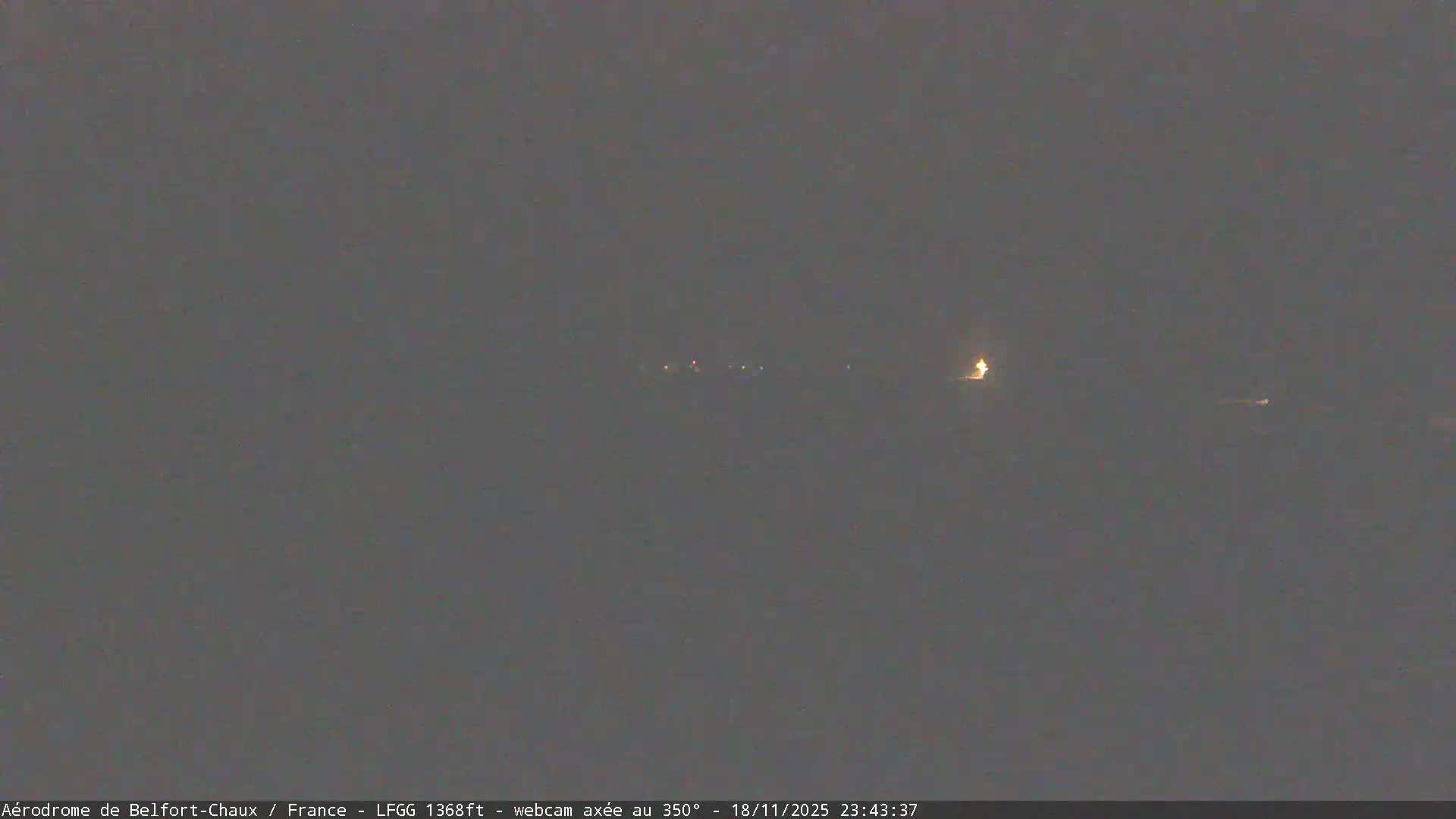 Belfort Chaux Airport Live Cam LFGG - Belfort, Territoire de Belfort, Bourgogne-Franche-Comte, France