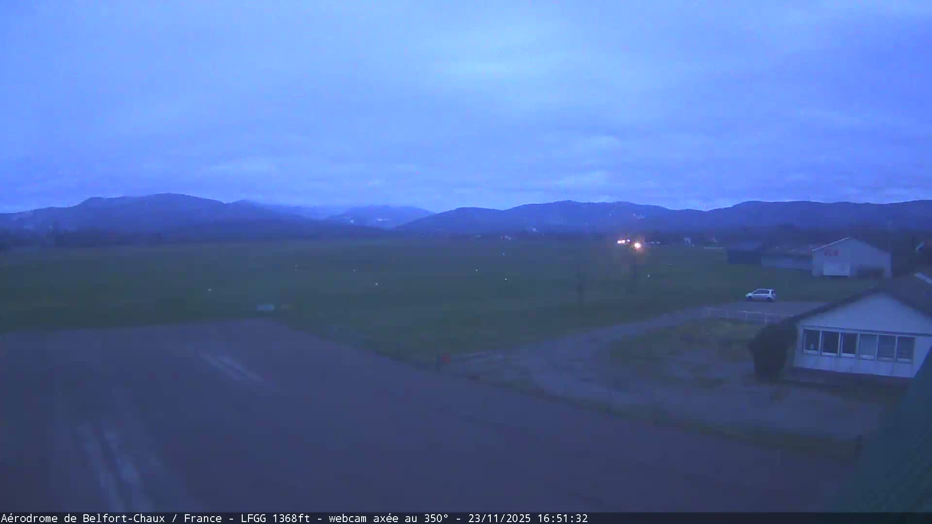 Belfort Chaux Airport Live Cam LFGG - Belfort, Territoire de Belfort, Bourgogne-Franche-Comte, France