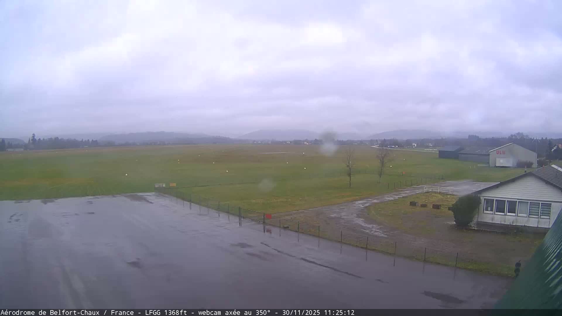 Belfort Chaux Airport Live Cam LFGG - Belfort, Territoire de Belfort, Bourgogne-Franche-Comte, France