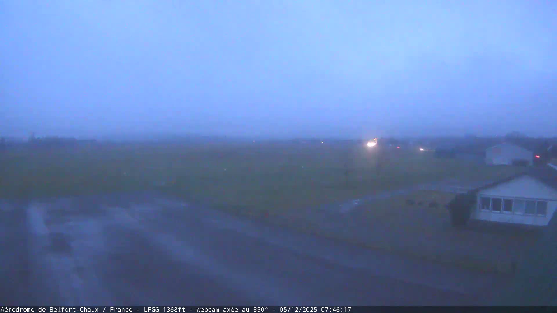 Belfort Chaux Airport Live Cam LFGG - Belfort, Territoire de Belfort, Bourgogne-Franche-Comte, France