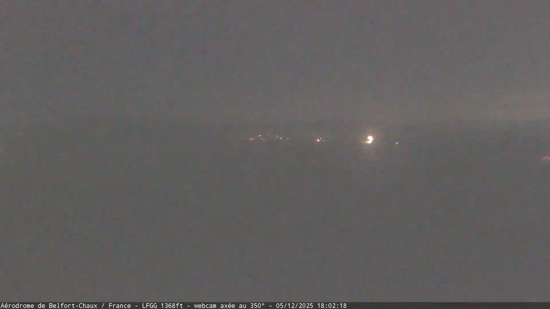 Belfort Chaux Airport Live Cam LFGG - Belfort, Territoire de Belfort, Bourgogne-Franche-Comte, France