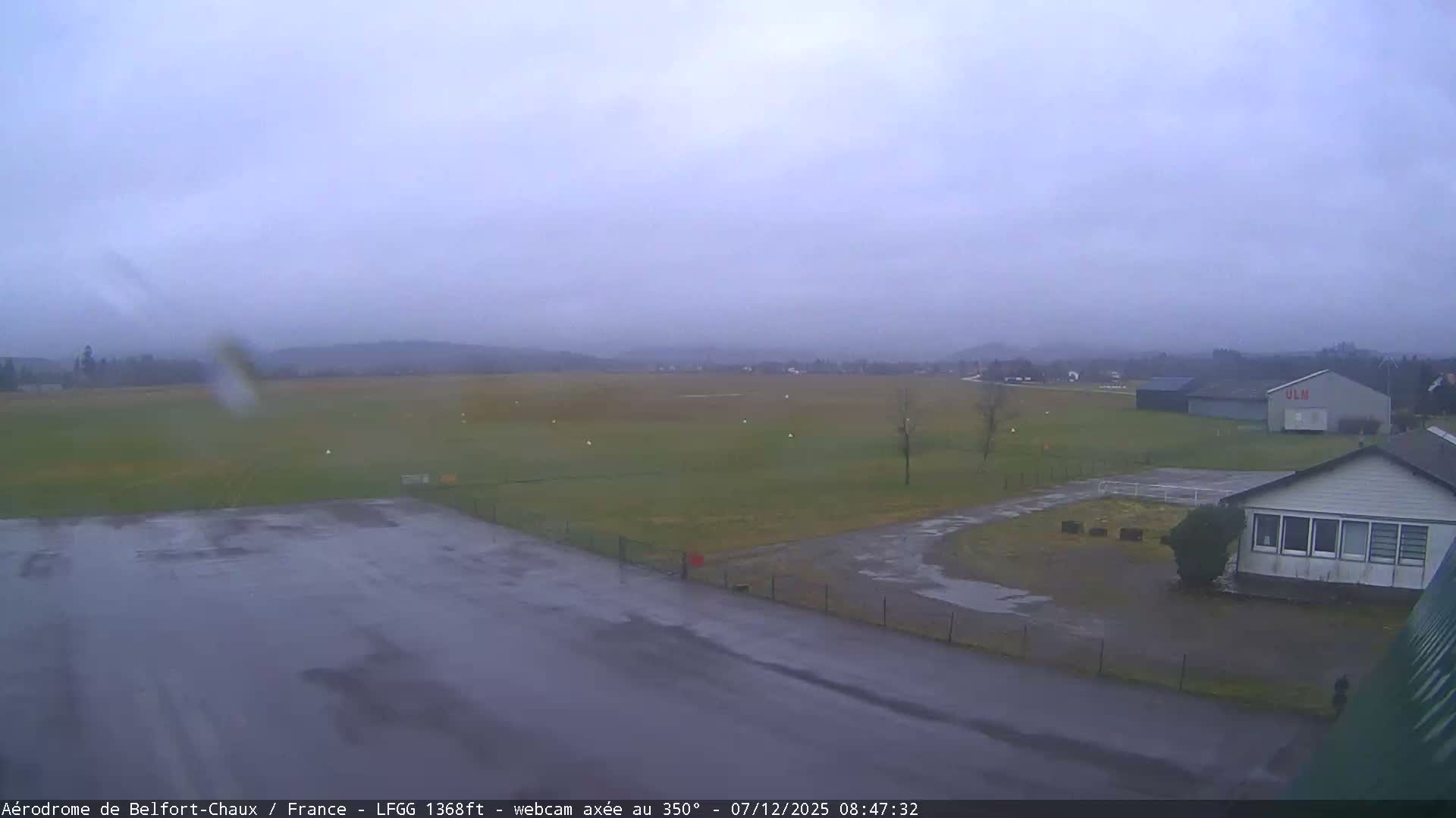 Belfort Chaux Airport Live Cam LFGG - Belfort, Territoire de Belfort, Bourgogne-Franche-Comte, France