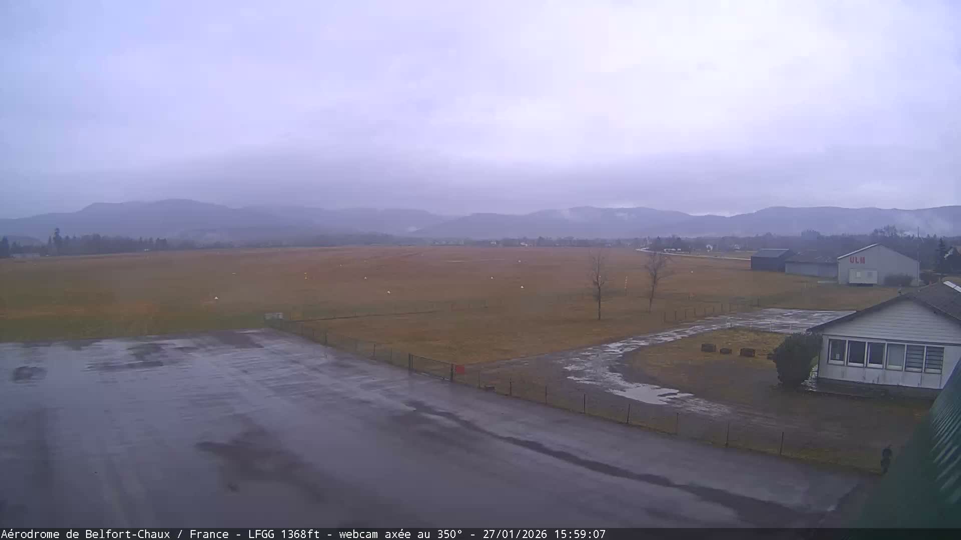 Belfort Chaux Airport Live Cam LFGG - Belfort, Territoire de Belfort, Bourgogne-Franche-Comte, France